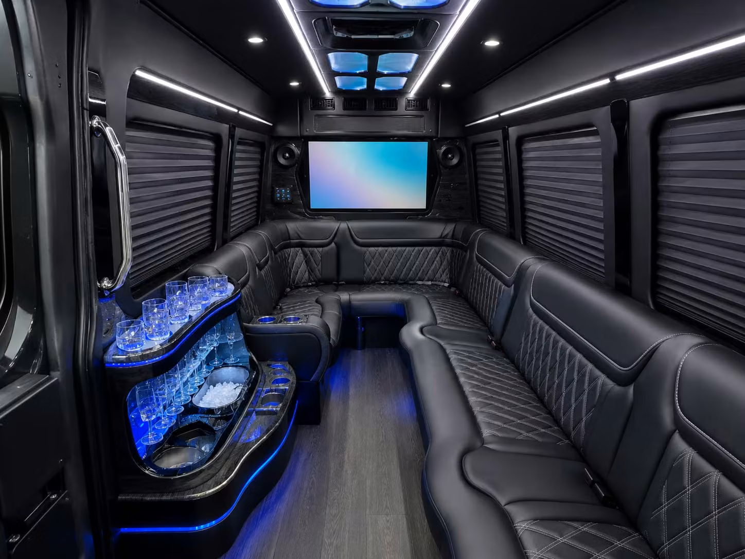 it just got easier to arrange corporate event shuttles in rochester
